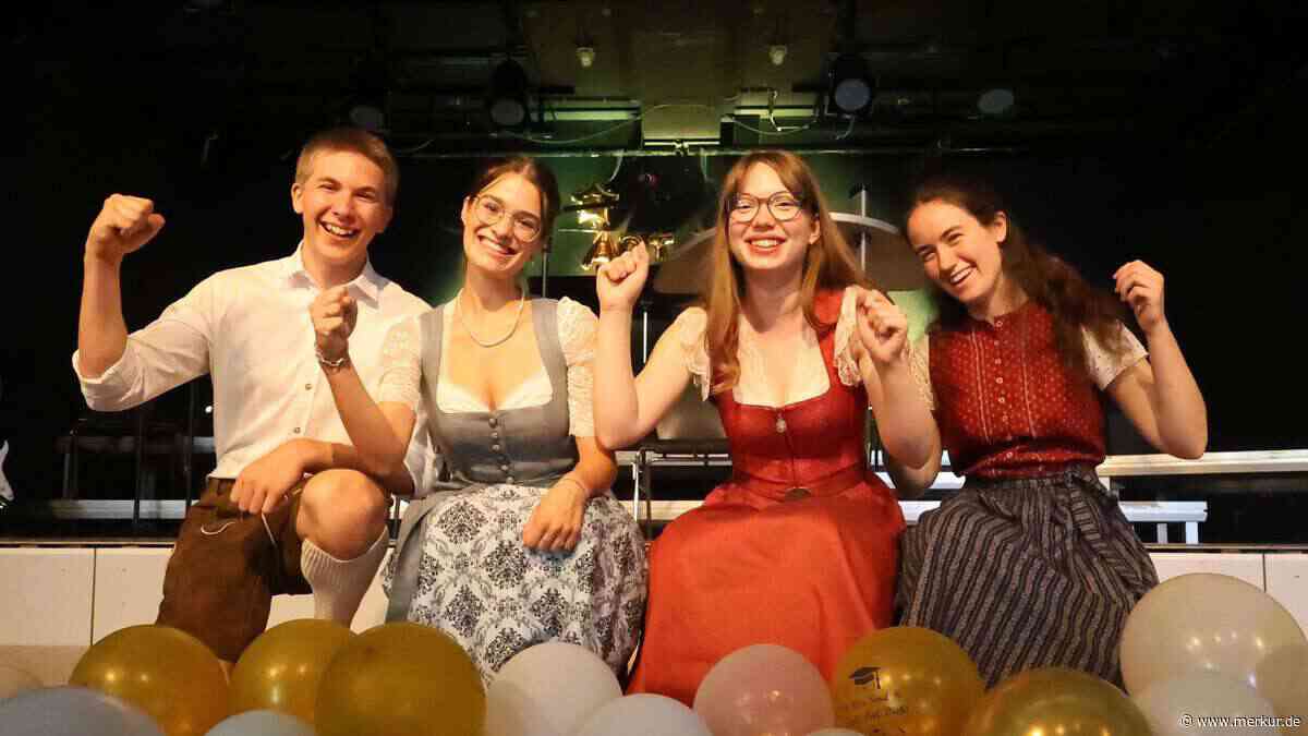 Bestmarke geknackt: Vier Absolventen erreichen Abinote 1,0