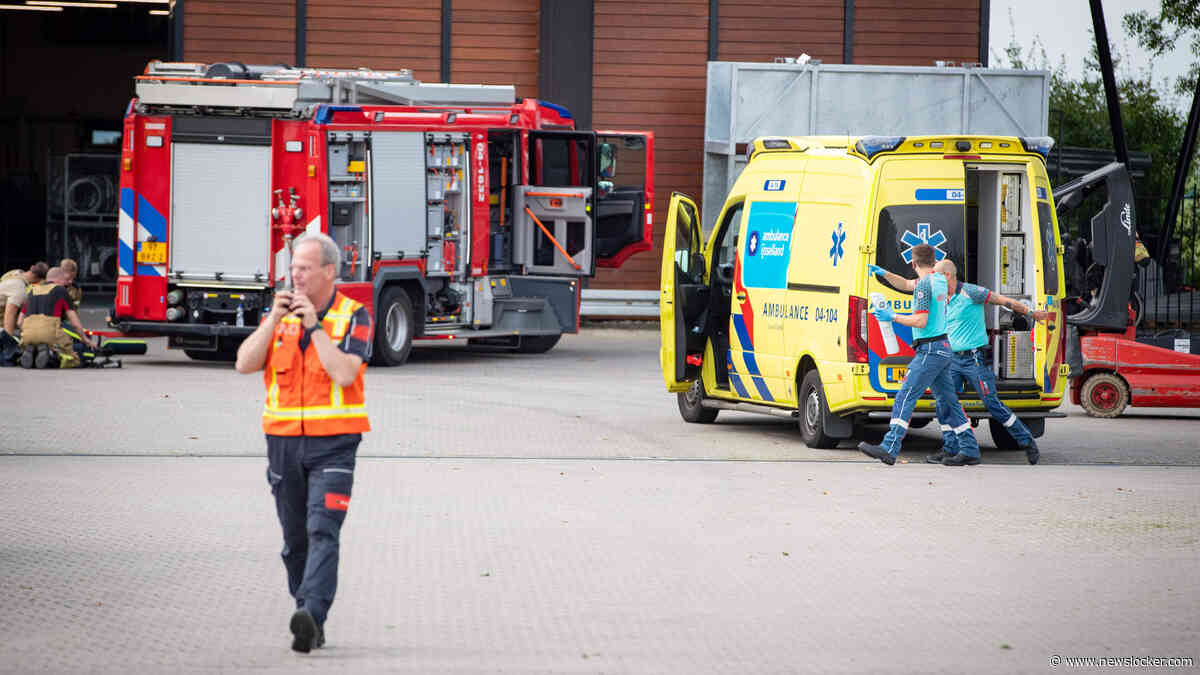 Veertien gewonden door vrijgekomen gevaarlijke stof bij bedrijf in Genemuiden
