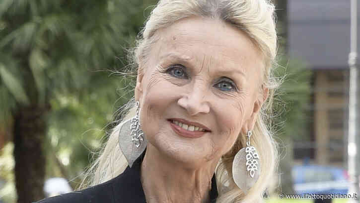 “Quando mia sorella stava morendo, i medici le hanno praticato l’accanimento terapeutico. La vidi soffrire in maniera terribile. Con Warren Beatty finì perché voleva fare sesso a tre”: parla Barbara Bouchet