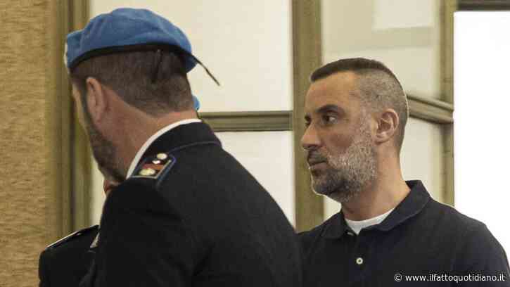 Omicidio a Rogoredo, Carmelo Cinturrino è stato ufficialmente destituito dalla Polizia
