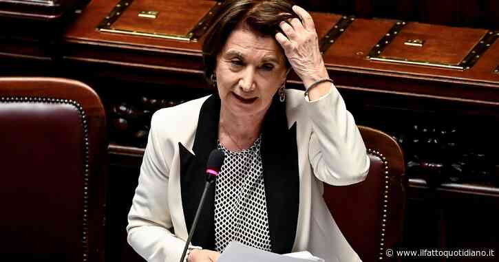 Insulti alla ministra Roccella: quando la politica strumentalizza l’hate speech per diffondere più odio