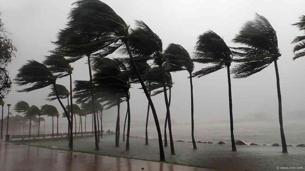 Track Heat Waves and Other Inclement Weather With These Weather Apps