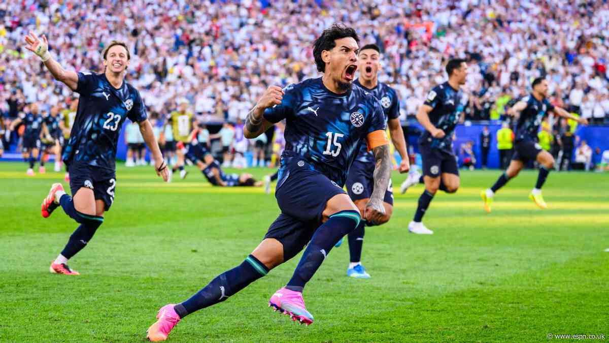 Paraguay head coach hails his '26 legends'