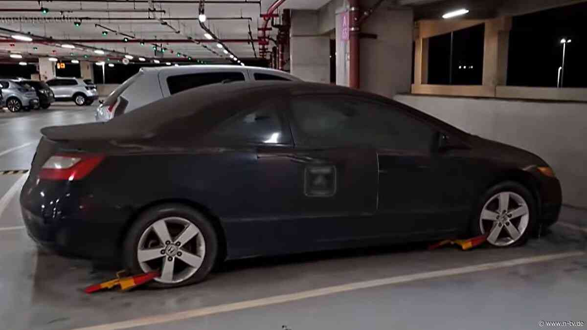 Fahrer seit Jahren verschwunden: 30.000-Euro-Ticket - mysteriöser Pkw stellt Parkhaus vor Rätsel