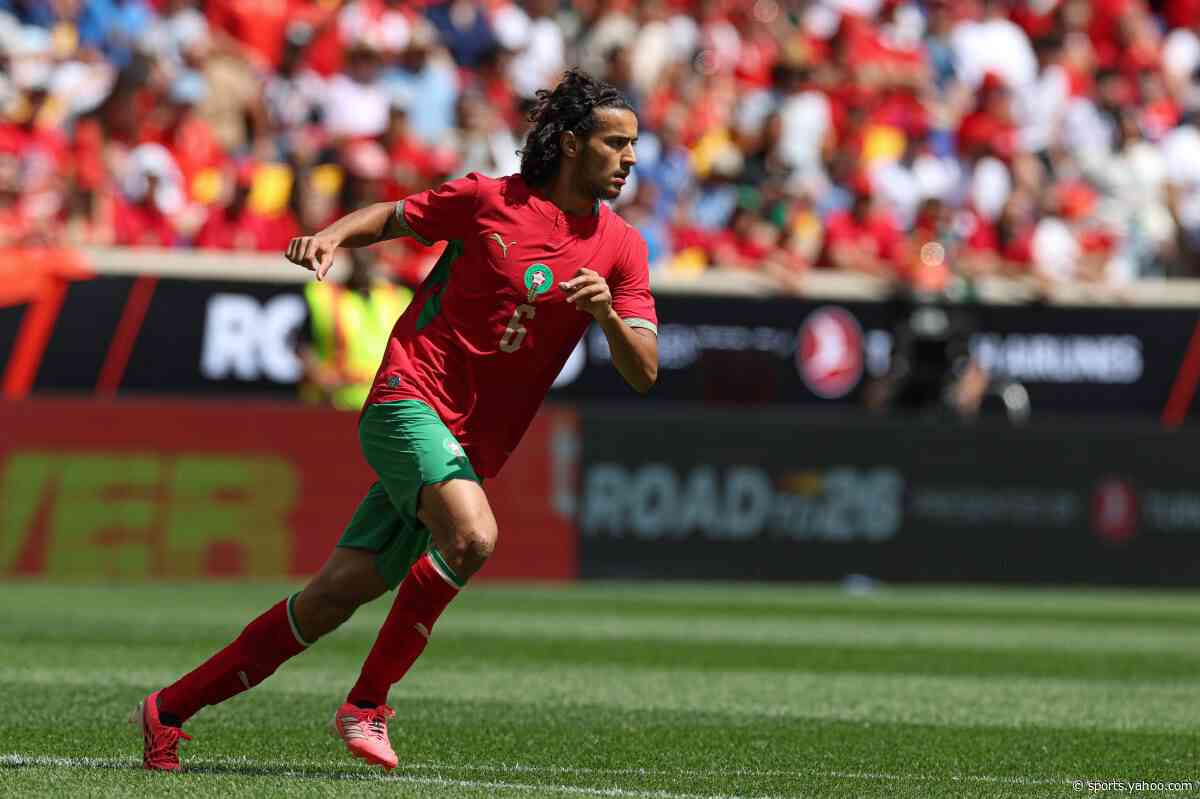 Manchester City considering loaning Ayyoub Bouaddi back to Lille should they make a move for the midfielder