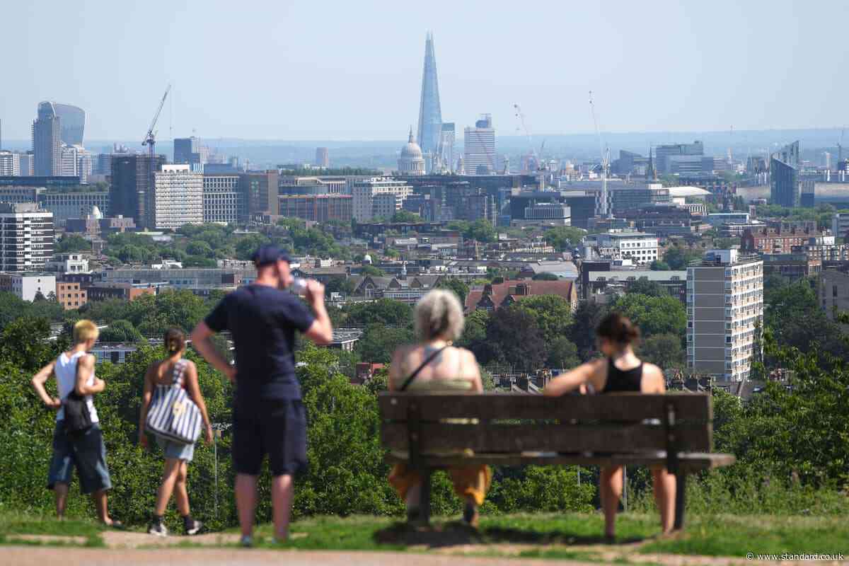 Rain and thunderstorm warnings issued for parts of UK ahead of weekend heatwave