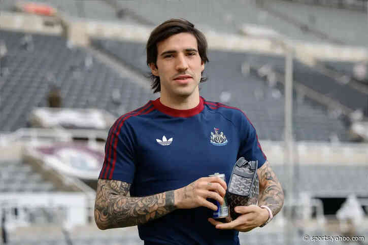 Manchester City launch fresh enquiries for £100 million midfielder as Elliot Anderson deal nears