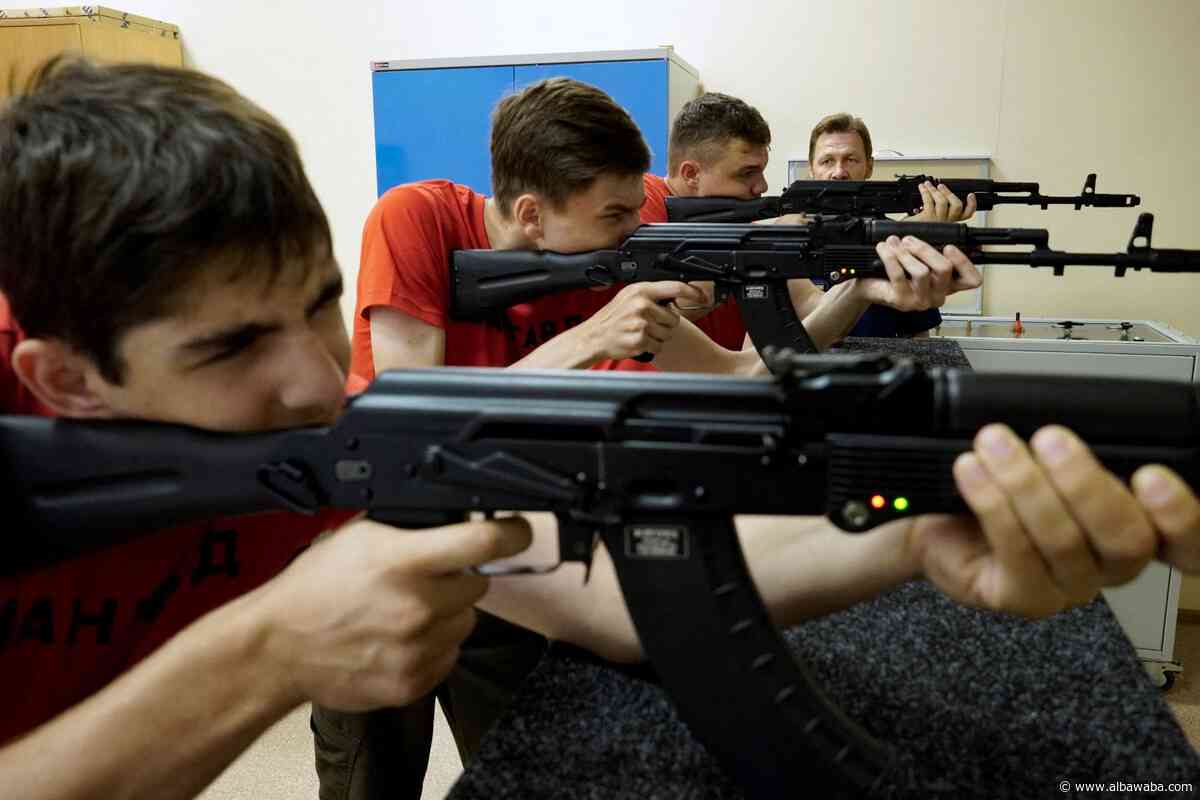Russian schools now require 17 hours of military basic training for kids