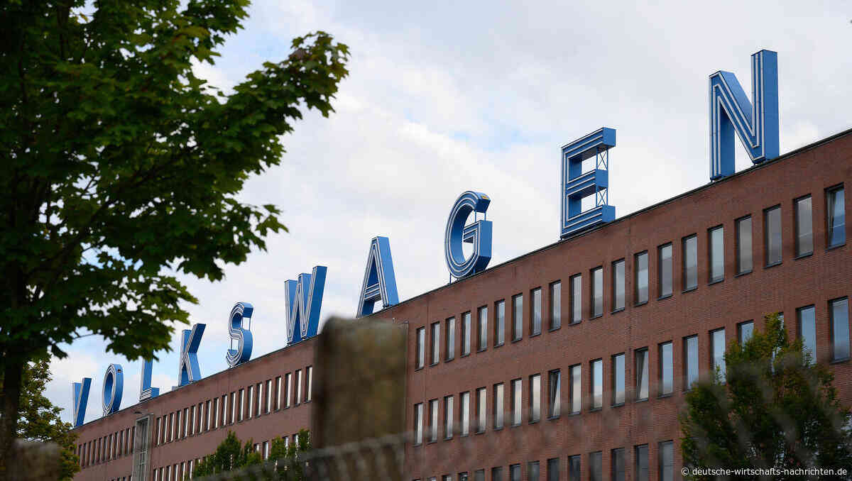 Monatlich 15.000 Arbeitslose aus der Industrie
