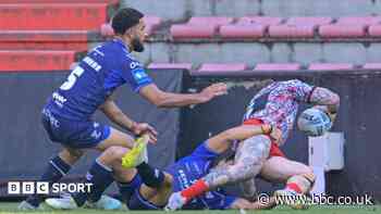 Charnley stars as Leigh beat Toulouse in searing heat
