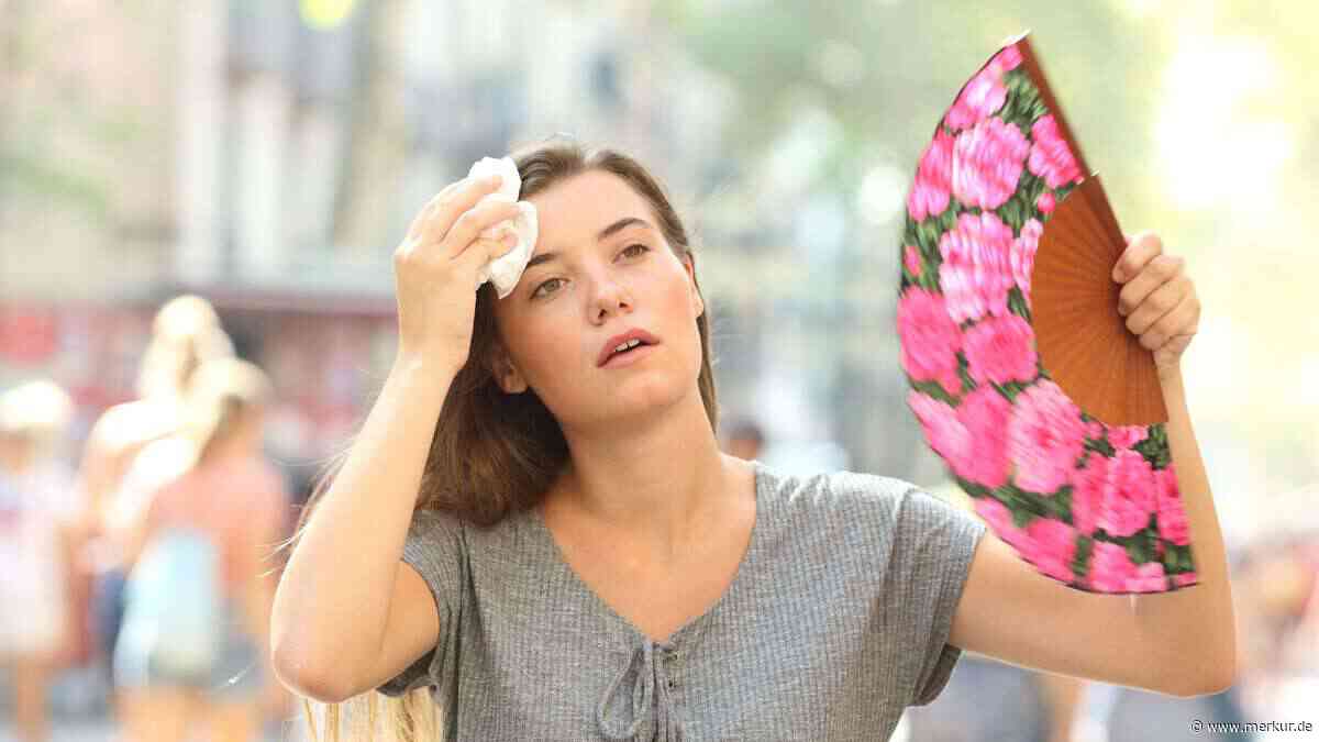 Hautarzt erklärt: Diese Fehler lassen viele Menschen im Sommer stärker schwitzen