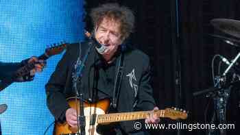 Bob Dylan Hired a New Guitar Player, But Big Questions Linger