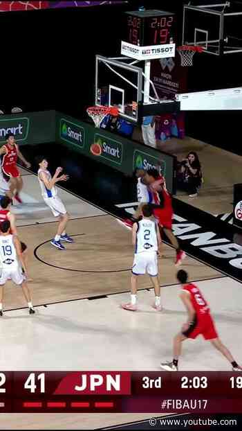 This might be the craziest coast-to-coast you'll see today 😳 #FIBAU17