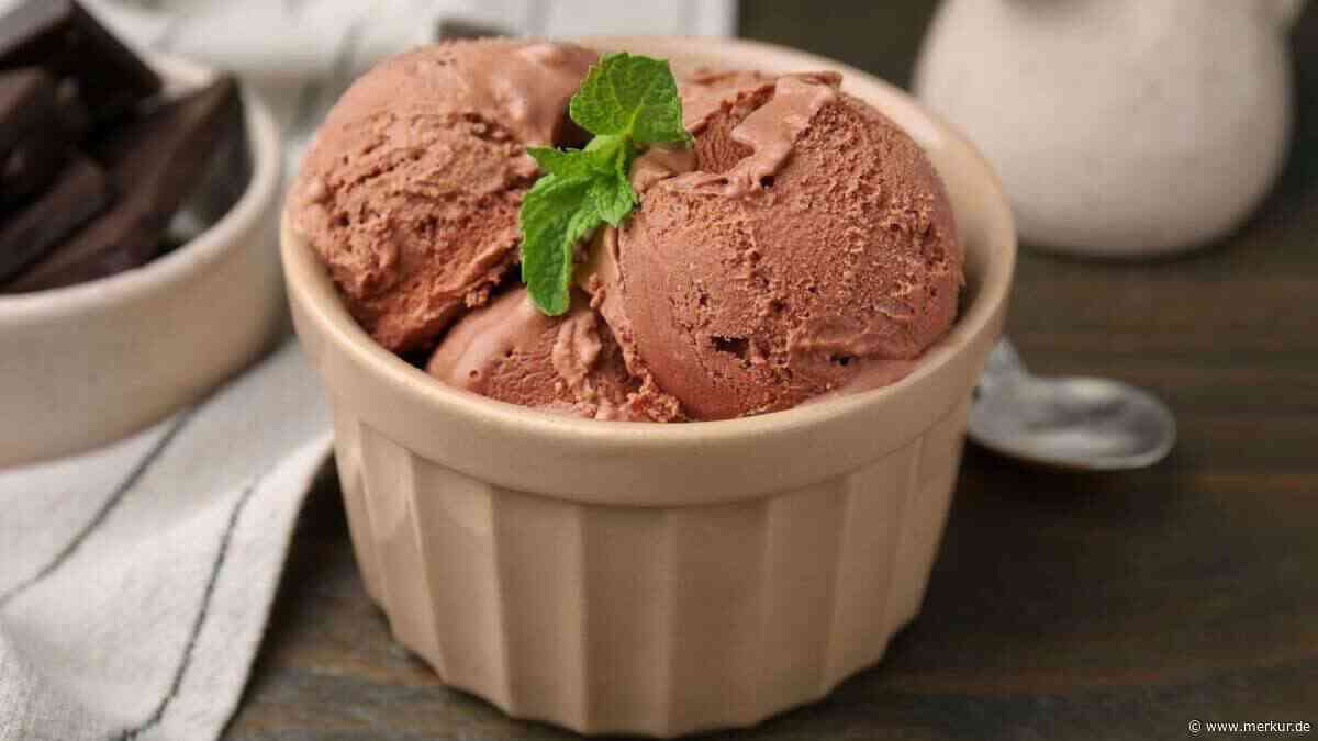 Eis wie in der Eisdiele: So gelingen Ihnen cremige Kugeln zuhause, ganz ohne Maschine