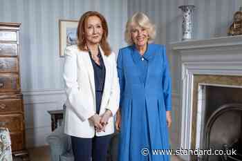 Queen welcomes JK Rowling to Palace of Holyroodhouse