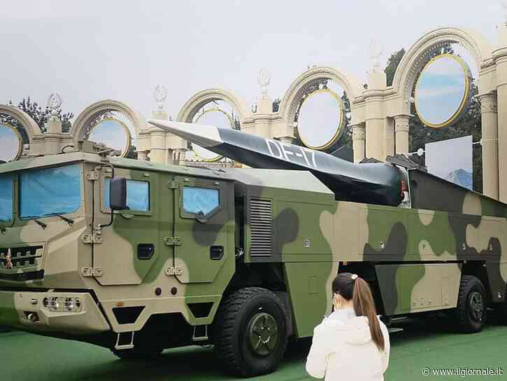 La Cina svela il super missile ipersonico: cos'è il DF-17 e che segnale lancia agli Usa