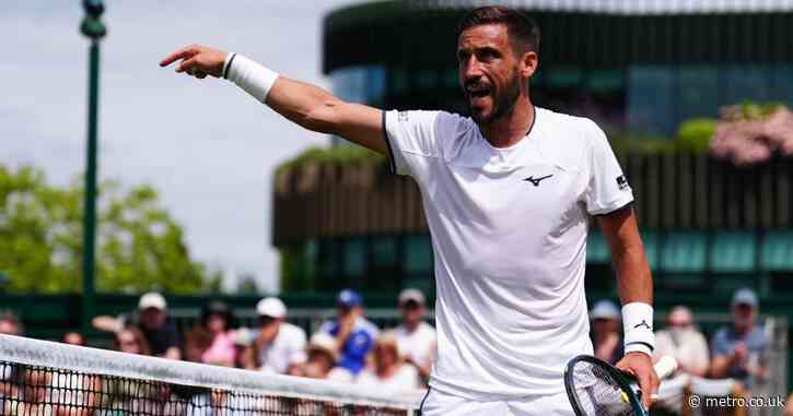 Wimbledon star rages at umpire after controversial decision: ‘Are you that bad?’
