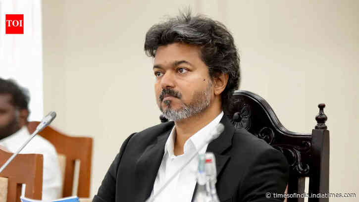 '2 private individuals attend Cabinet meetings': DMK seeks FIR against 'close associates' of CM Vijay