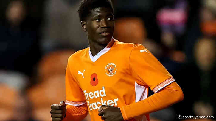 Hartlepool bring in striker Bondo