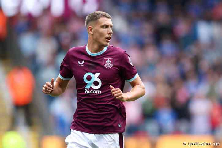 Leipzig make €24m bid to Burnley for Maxime Estève