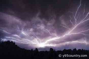 Red Flag Warning For SE Wyoming, Lightning Could Start Fires