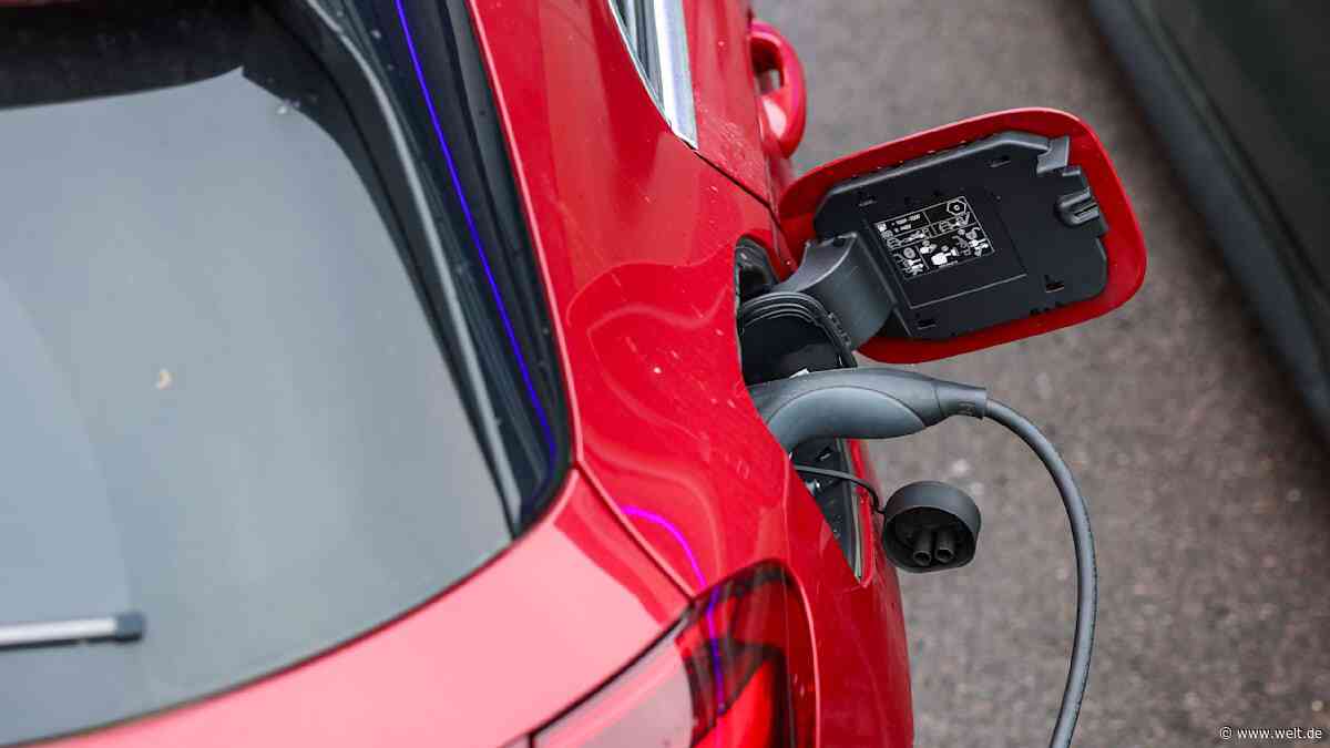 Wie sich Unfälle mit E-Autos von Verbrennern unterscheiden