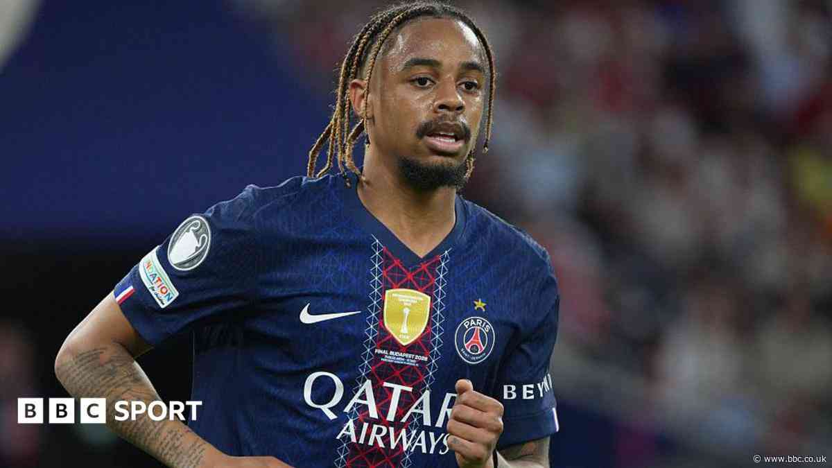 Arsenal consider Barcola as alternative to Rogers