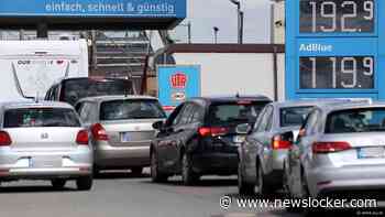 Lange rijen bij Duitse tankstations: brandstofkorting verloopt om middernacht