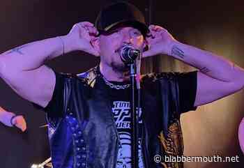 TIM 'RIPPER' OWENS Admits He Has Been Having 'Some Vocal Issues' As Of Late: 'As A Singer, That Happens'