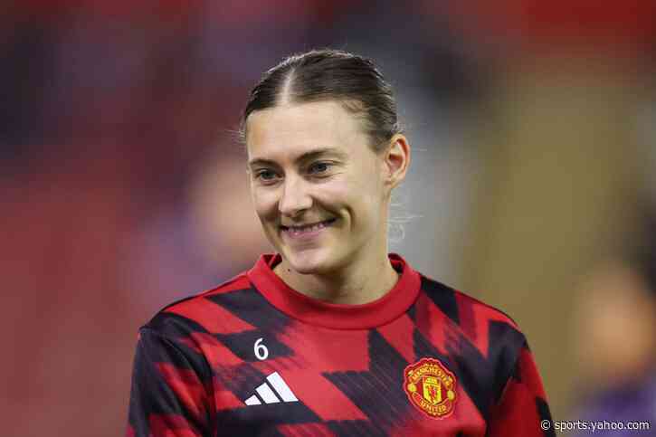Manchester United announce defender Blundell’s departure