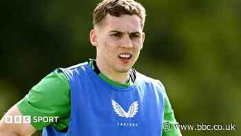 Notts County sign Stoke midfielder Lipsiuc