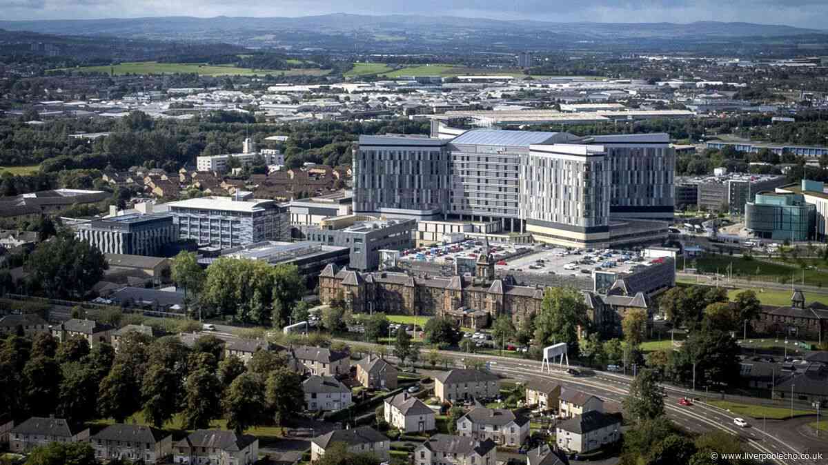 Suspected 'Ebola virus' case forces UK hospital unit into lockdown