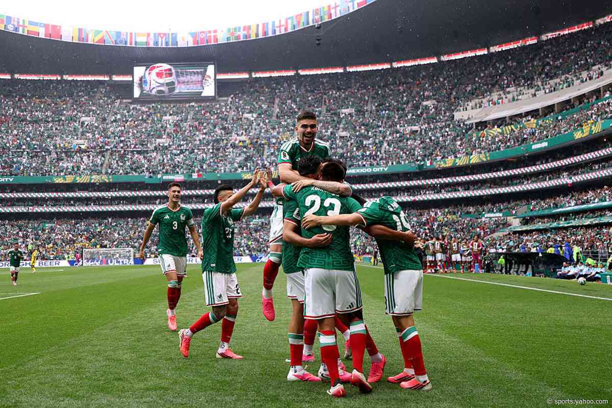 Ecuador files complaint after Mexico fans disrupt team’s hotel ahead of World Cup match