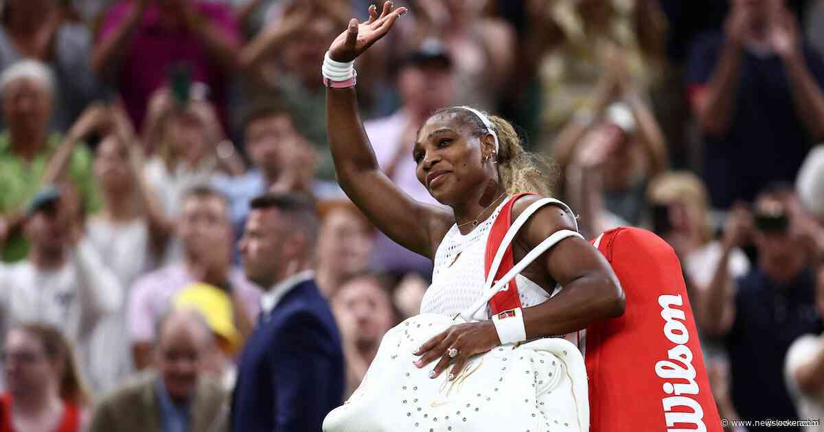 Serena Williams (44) pakt een set, maar gaat onderuit bij rentree op Wimbledon