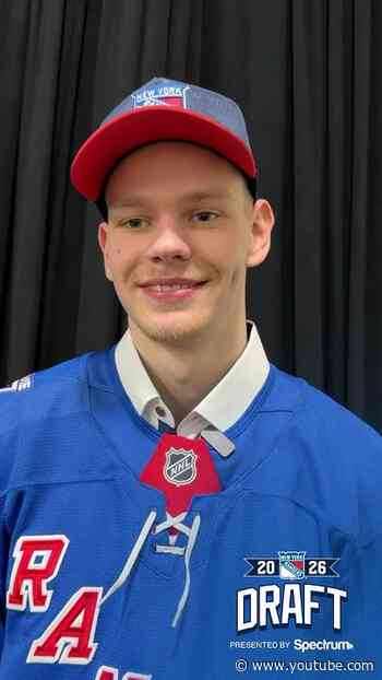 Smits got all the right answers 😂 #nyr #nhldraft #gettoknowme #nhl