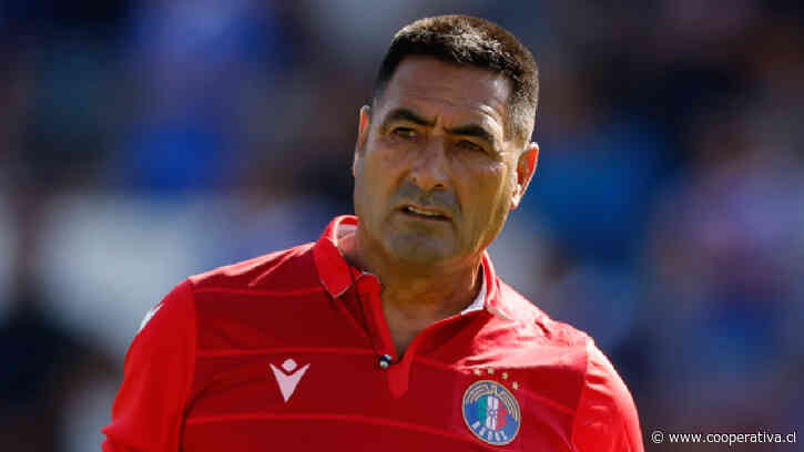 Nelson Tapia seguirá su carrera como DT en Imperial Unido