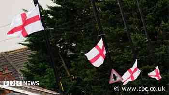 Council to resume flag removals after staff abuse