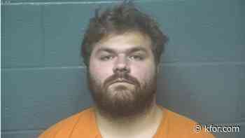 Edmond man accused of soliciting explicit images from young girls to remain on house arrest