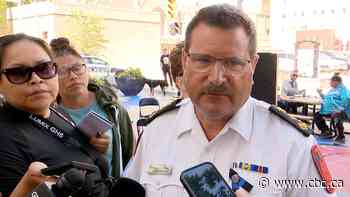 Winnipeg police chief commits to working with outreach groups after crackdown on open drug use questioned