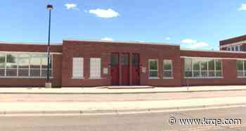 Los Lunas Schools settles case over dispute of parent run social media discussion group
