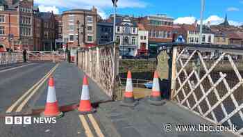 Overnight work to tackle swing bridge problems