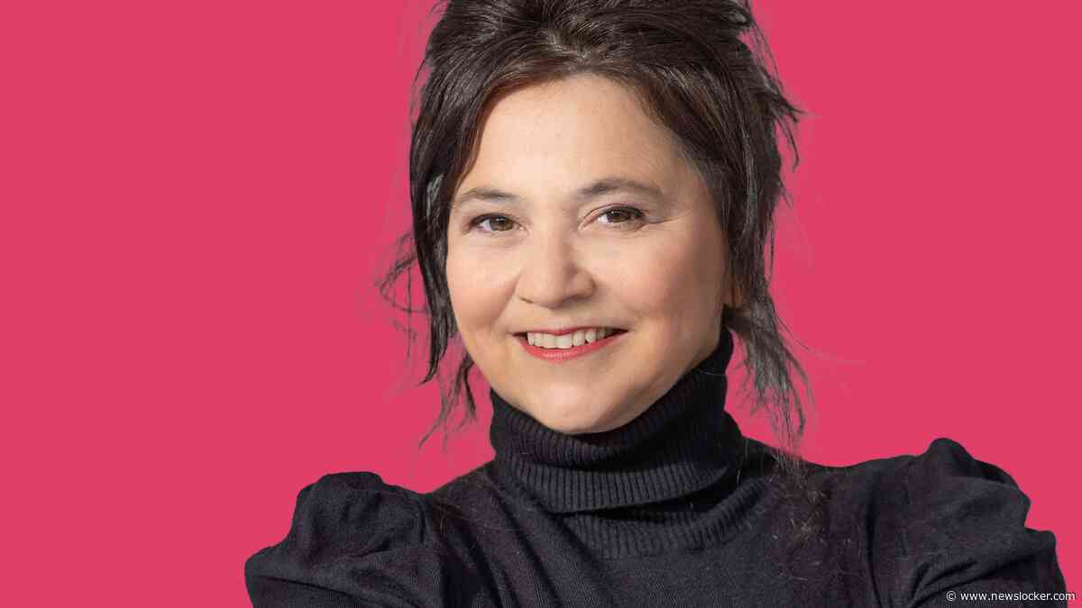Cabaretière Ellen Dikker (55) weigert bewust cosmetische chirurgie: ’Dit voelt beter’