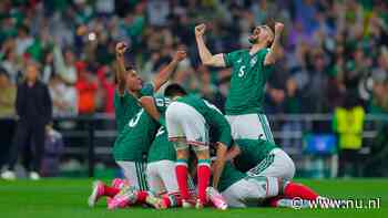 Mexico wint voor eigen publiek na veertig jaar weer eens knock-outduel op WK