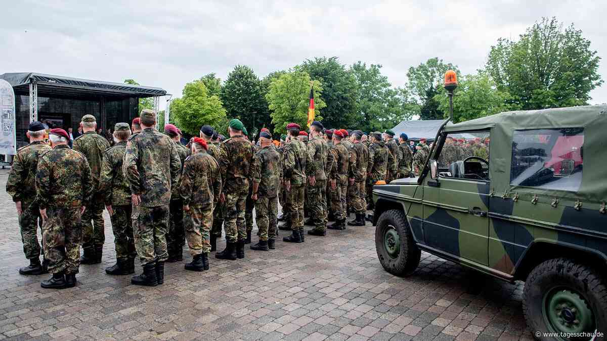 Verteidigungsminister Pistorius will Bundeswehr-Reserve stärken