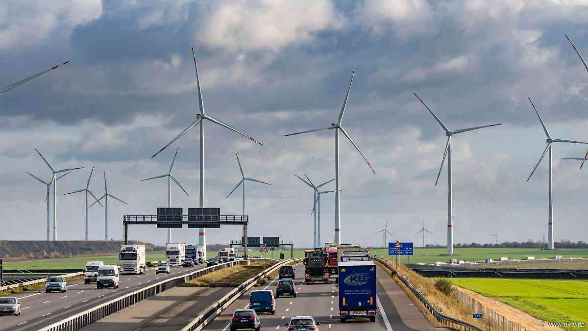 Deutlicher Anstieg bei Windkraft: Stromgewinnung aus erneuerbaren Energien erreicht neuen Höchstwert