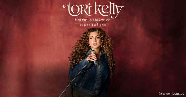 Tori Kelly – God Must Really Love Me