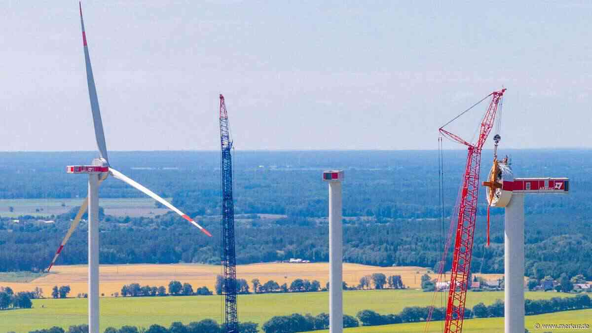 Wind und Sonne liefern so viel Strom wie nie – doch die Branche warnt