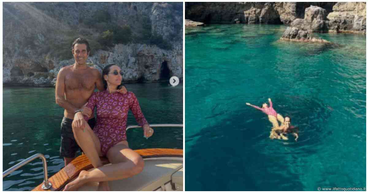 Caterina Balivo lancia il trend dell’estate 2026: ecco cos’è il “surf suit”, il costume a maniche lunghe che spopola in spiaggia (e in città)
