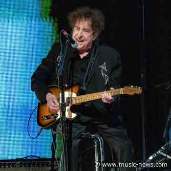 Bob Dylan's guitarist Bob Britt shuts down rumour he was 'fired'
