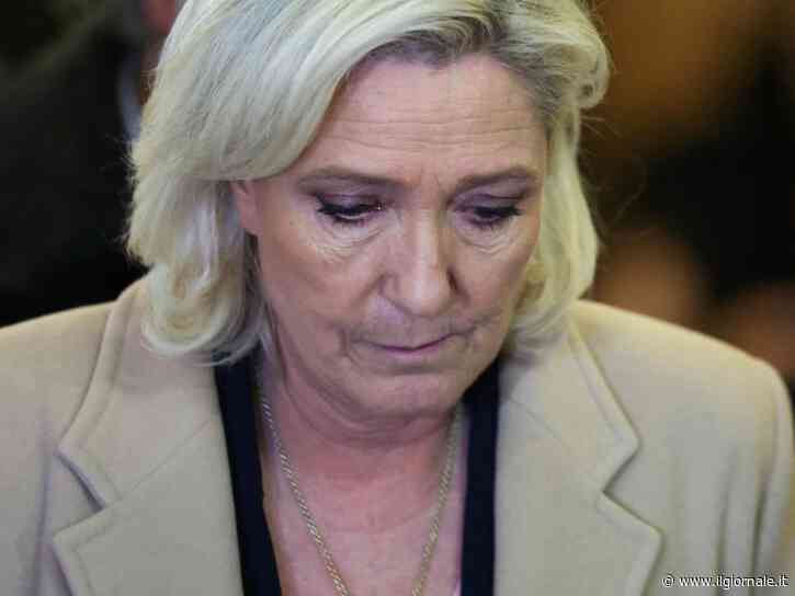 Truffa sui fondi Ue: Le Pen nel mirino, perquisizioni anche in Italia